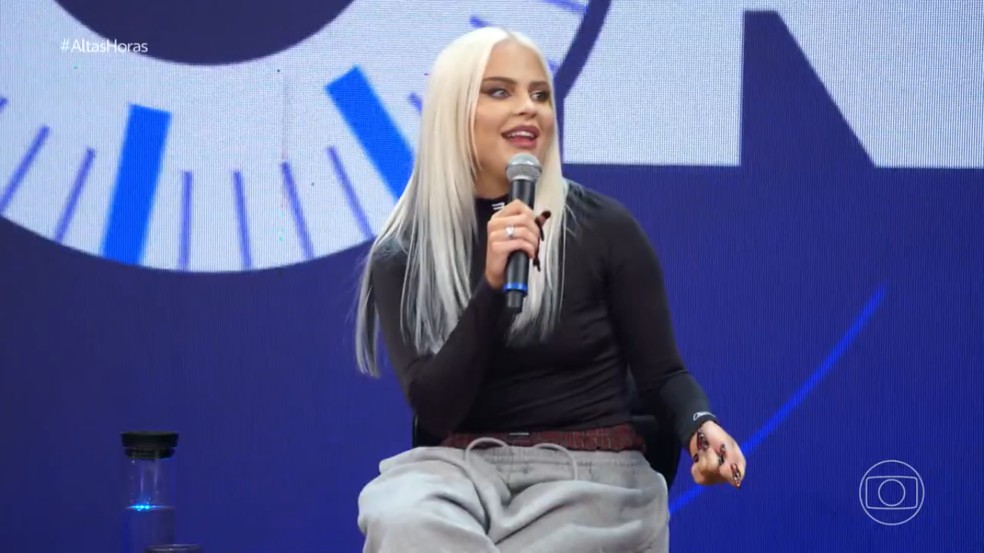 Luisa Sonza fala sobre dificuldade em assumir bissexualidade Minha mae achava que eu era lesbica