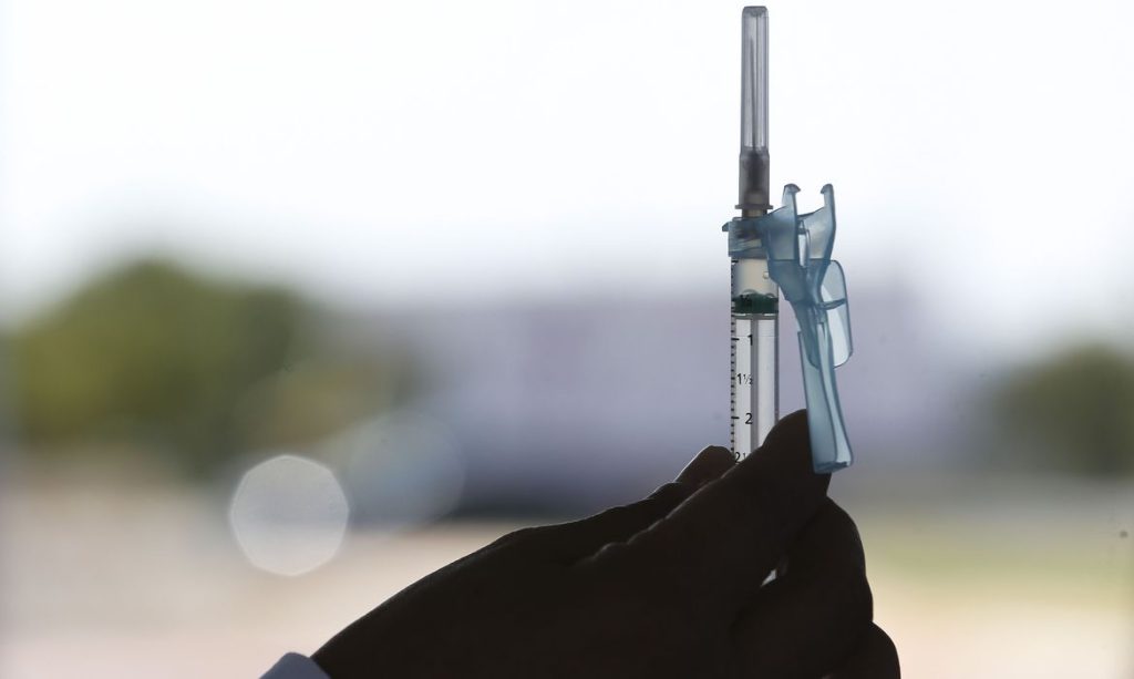 Ministerio diz que vacinacao em criancas deve comecar em janeiro