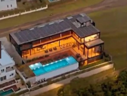 Neymar compra mansao de 1.880 m² avaliada em R 20 milhoes veja video 1