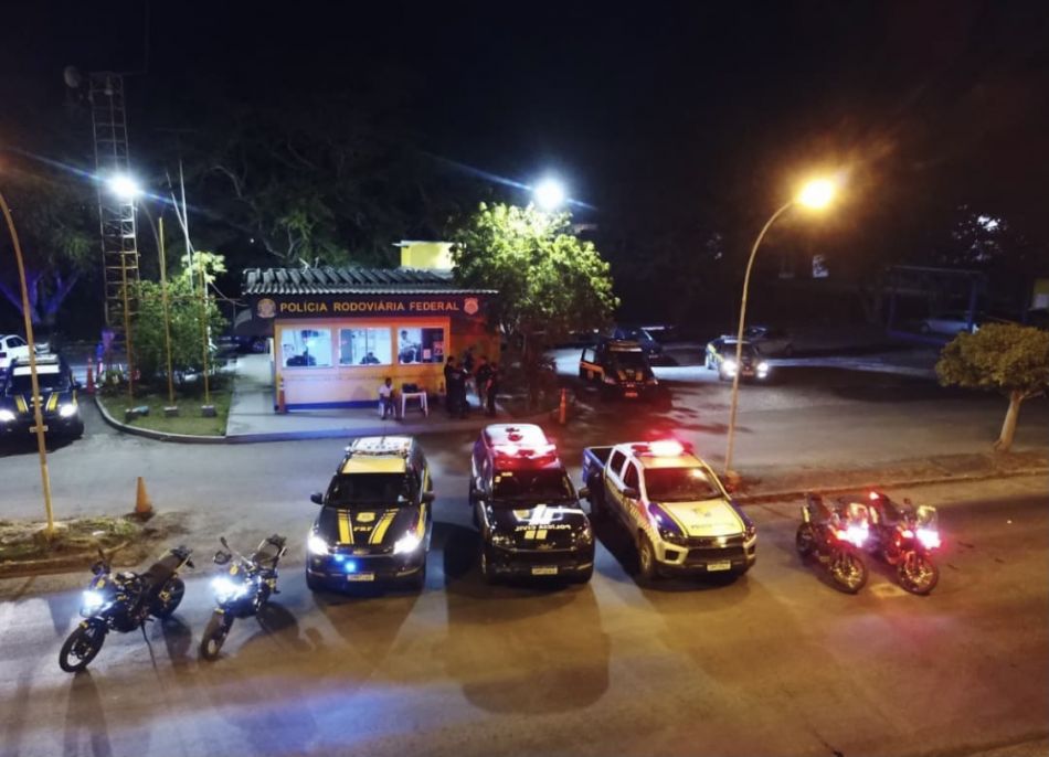 Operacao Rodovida PRF SE registra 130 infracoes em primeira noite de fiscalizacao em Socorro