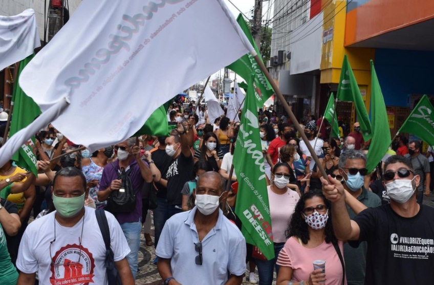 Professores de Aracaju realizam atos pela cobranca do rateio do Fundeb nesta quarta 22