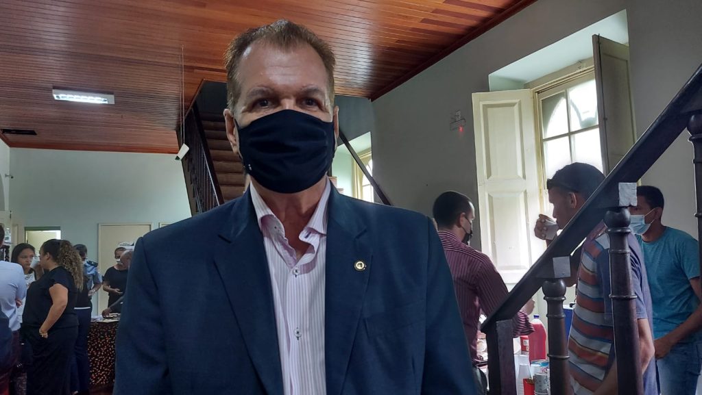 Quem fez isso que assuma a responsabilidade afirma deputado Adailton Martins sobre suposta rachadinha na Alese