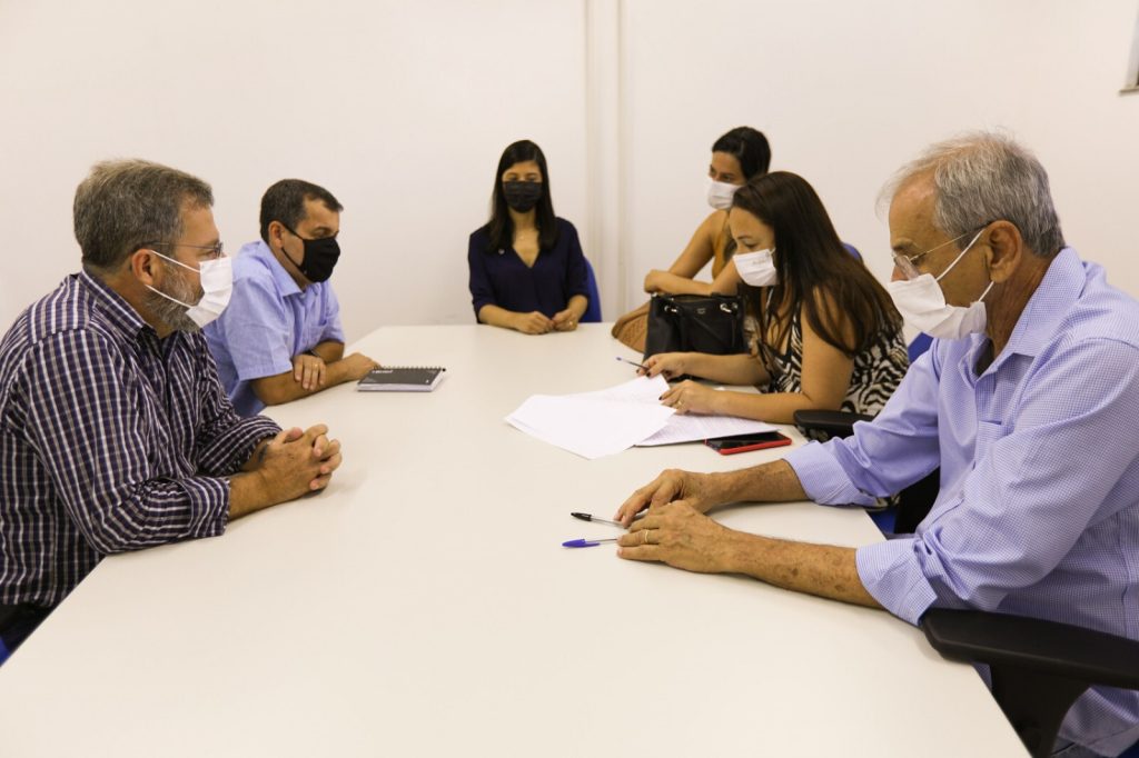 Sao Cristovao e UFS discutem sobre programa de guarda responsavel de animais