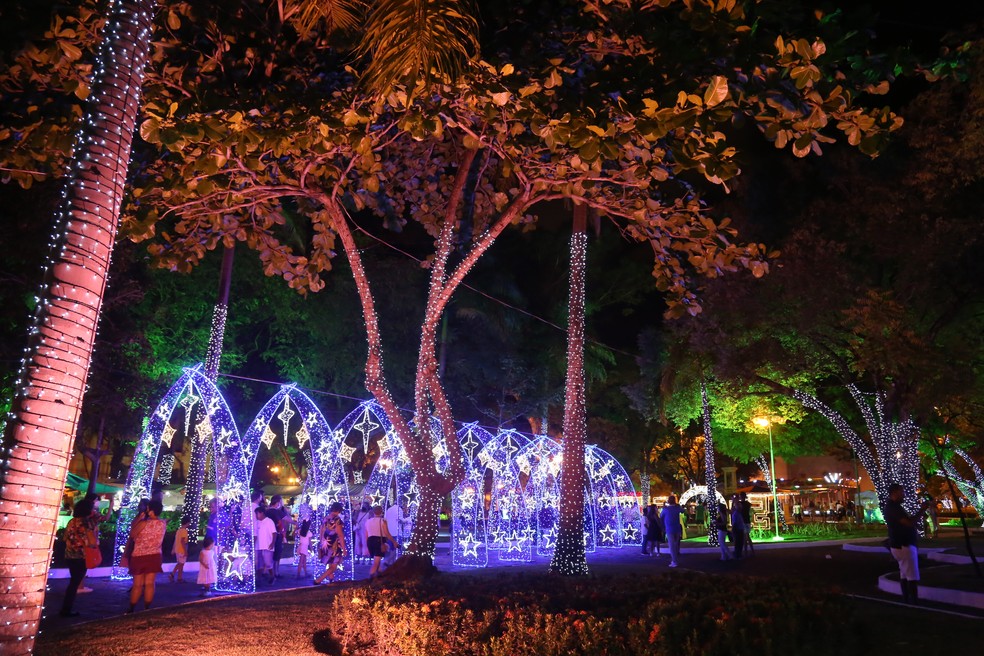 Ultima apresentacao circense no Natal Iluminado acontece neste domingo 19