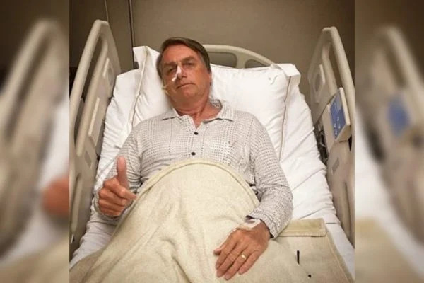 Bolsonaro esta sem dores e aguarda ser examinado diz colunista
