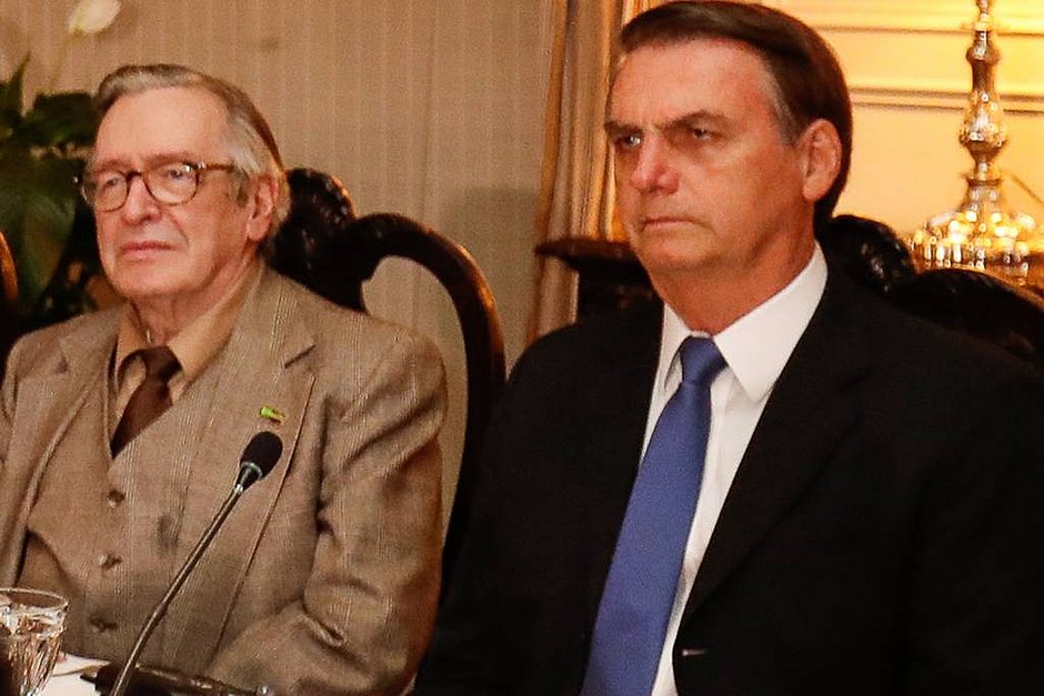 Bolsonaro lamenta morte de Olavo Carvalho Maiores pensadores da historia do nosso pais