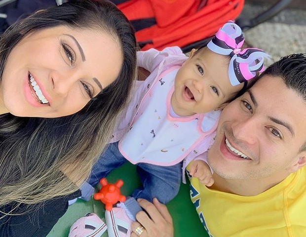 Filha de Arthur Aguiar e Mayra Cardi passa noite na UTI apos parada respiratoria