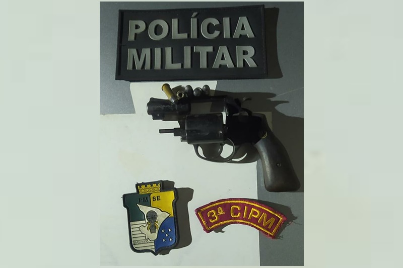Homem e preso por porte ilegal de arma de fogo em Divina Pastora