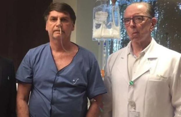 Medico de Bolsonaro descarta necessidade de cirurgia