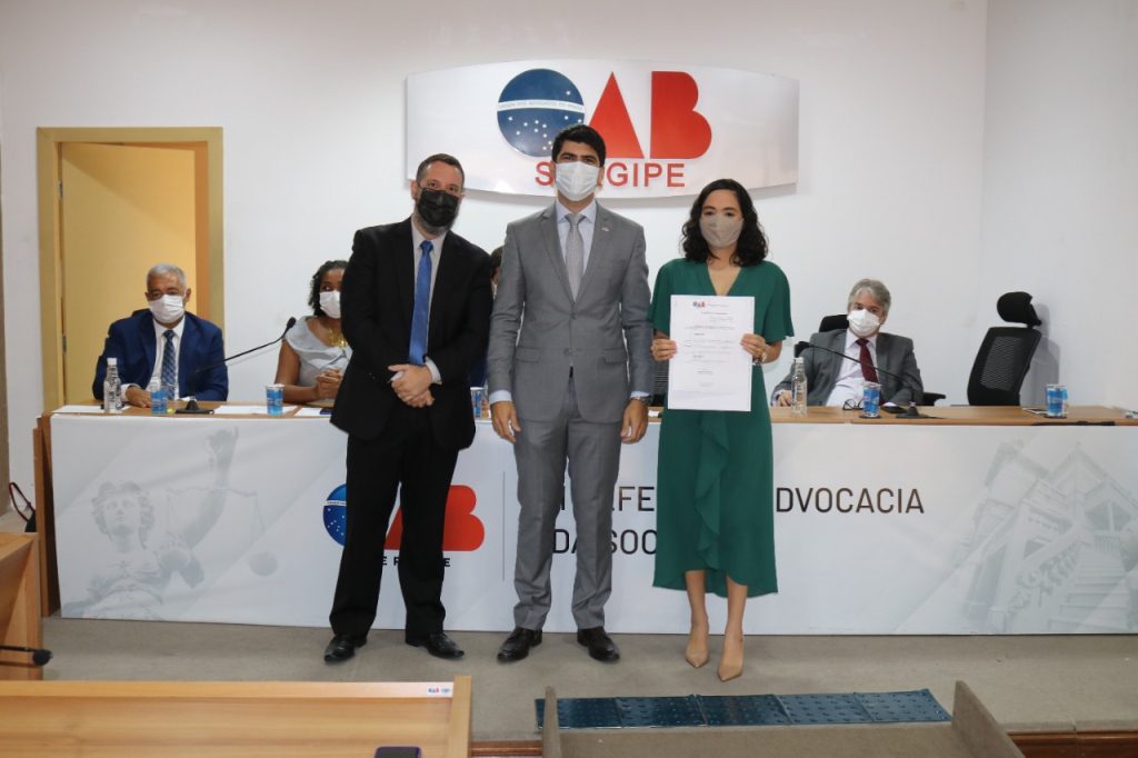 Membros das Comissoes de Direitos Humanos e Previdenciario tomam posse na OAB SE
