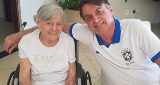 Politicos prestam solidariedade a Bolsonaro apos morte de sua mae