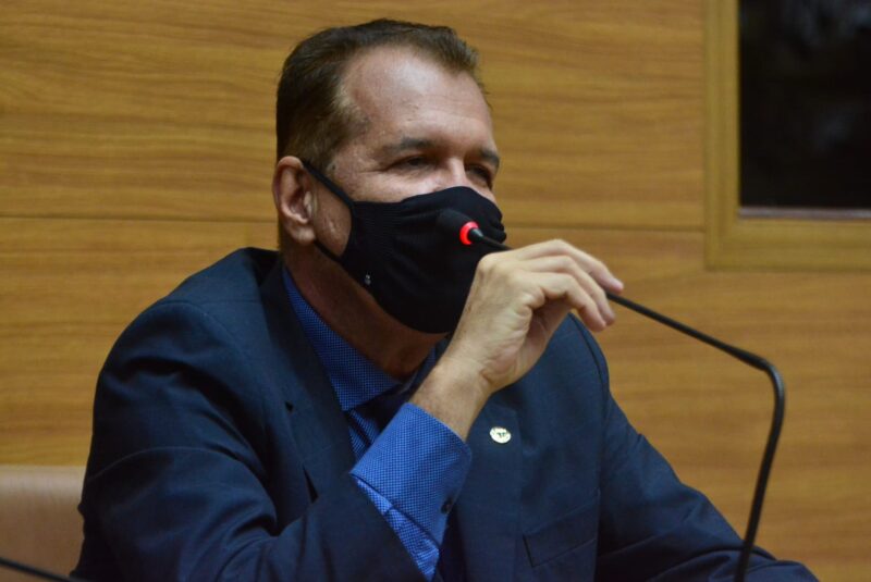 Prefeito de Muribeca declara apoio a Adailton Martins para reeleicao na Alese