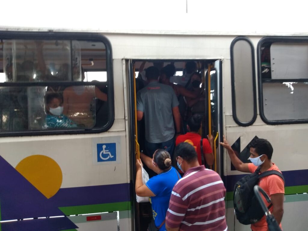 Rodoviarios do Grupo Modelo paralisam atividades em Aracaju nesta quinta 13