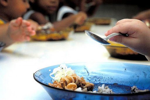 Seduc pode pagar R 8 por um prato de vidro governo pretende comprar 22 mil unidades