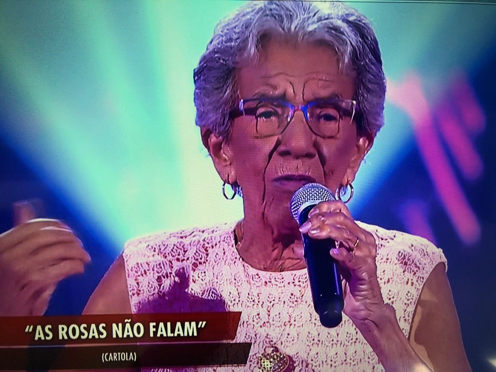 Sergipana de 85 anos garante vaga na segunda temporada do The Voice