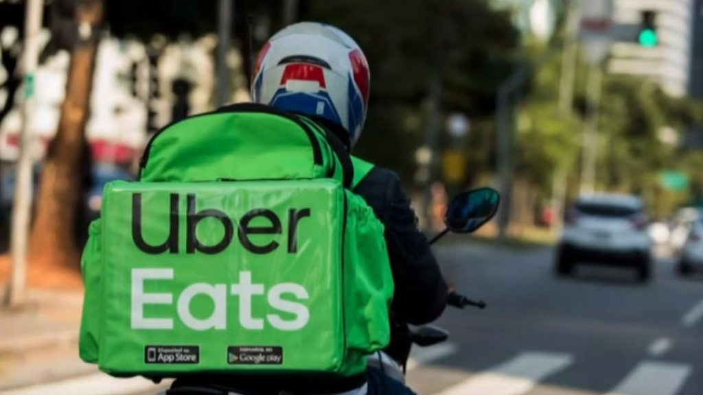 Uber Eats encerra servico de delivery no Brasil