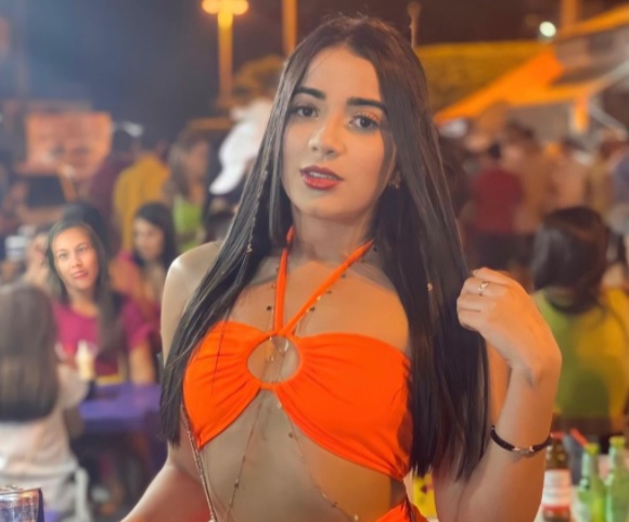 Apos sofrer tentativa de feminicidio Rainha de Vaquejada passa por cirurgia no Huse e recebe alta 2