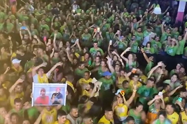 Bloquinho do Bell registra aglomeracao de pessoas sem mascara em Aracaju veja video