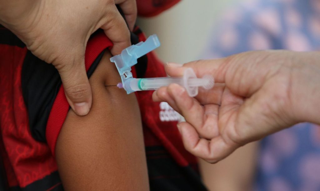Covid 19 casos no Brasil sobem para 272 milhoes mortes sao 6371 mil