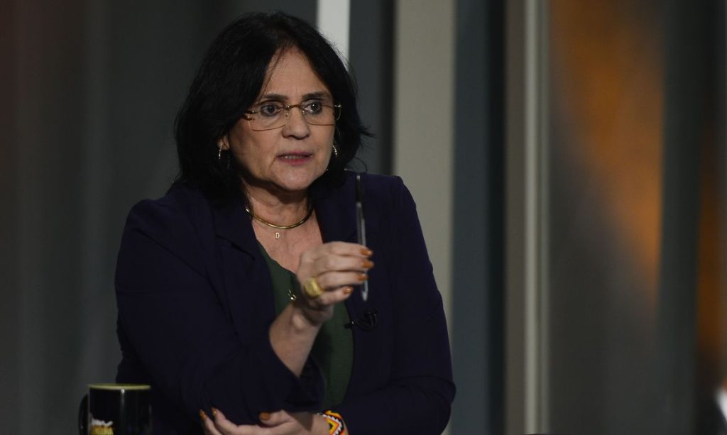 Damares sobre gravidez infantil e TikTok Uma coisa esta muito atrelada com a outra