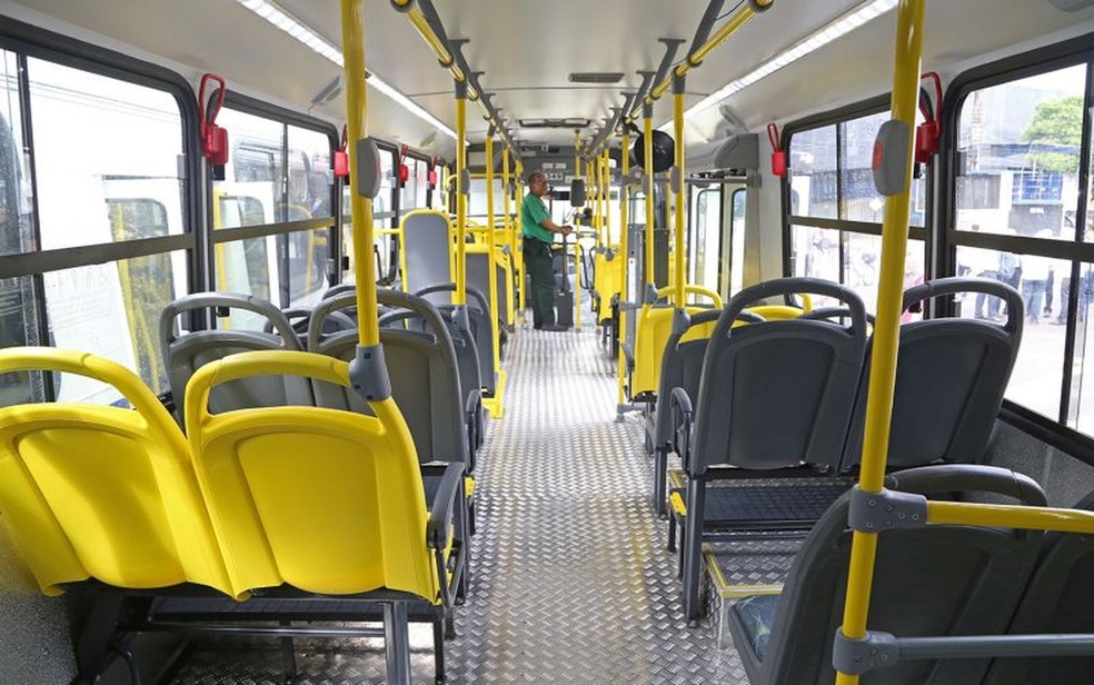 Empresas do transporte coletivo da Grande Aracaju seguem em paralisacao nesta quarta 2
