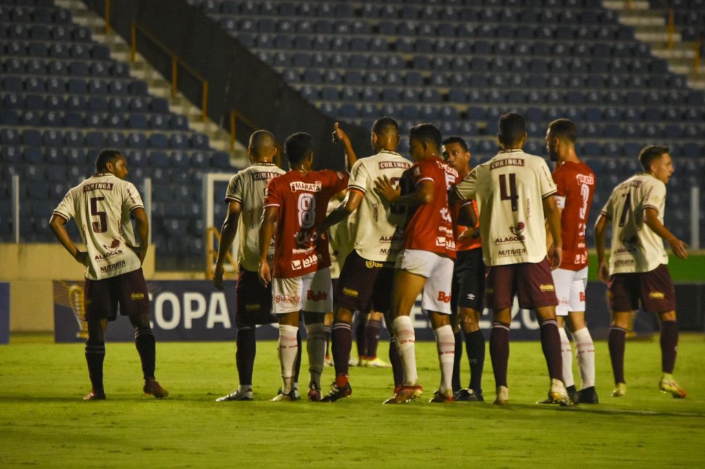 Sergipe segue sem vencer na Copa do Nordeste e e derrotado pelo CRB
