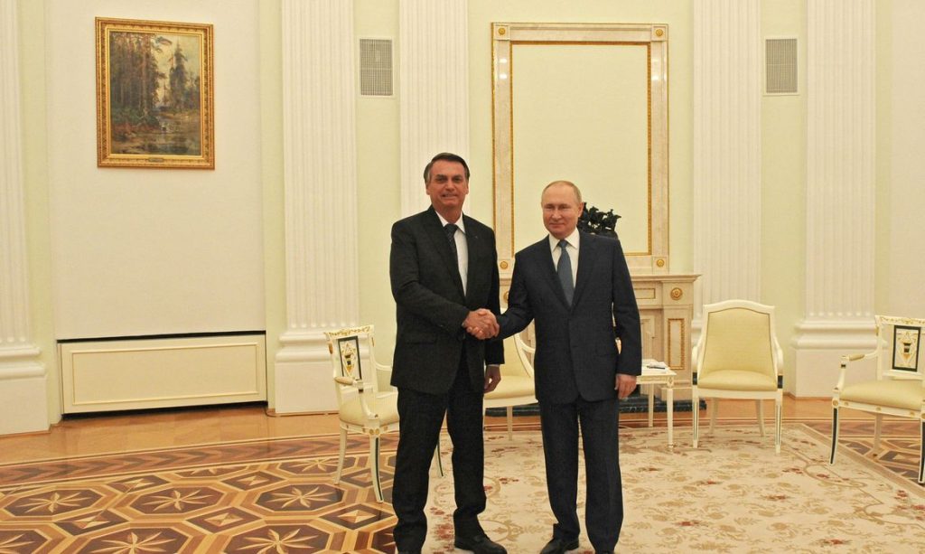 Temos muito a colaborar declara Bolsonaro em encontro com presidente da Russia