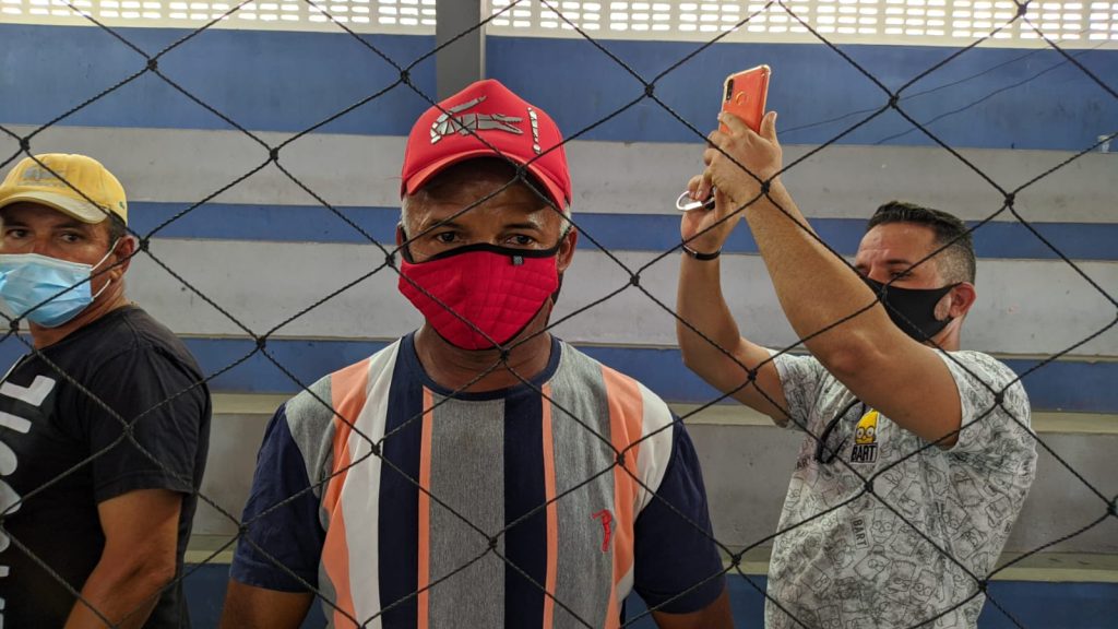 Ultimo adeus Fa viaja de Socorro a Simao Dias para se despedir de Paulinha Abelha