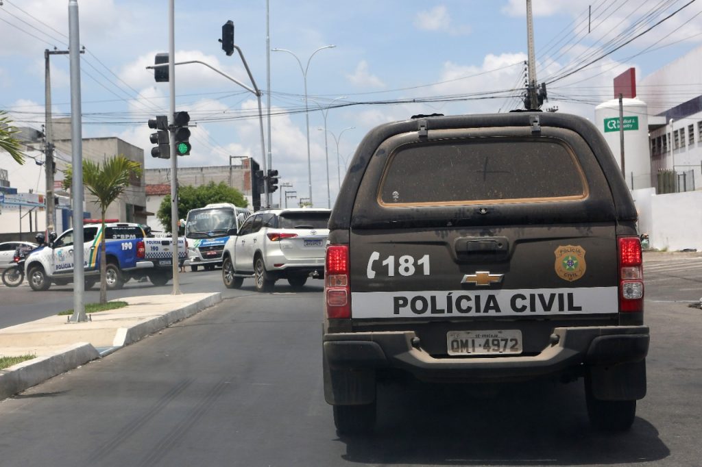 Adolescentes envolvidos em morte de comerciante no Santa Maria sao apreendidos