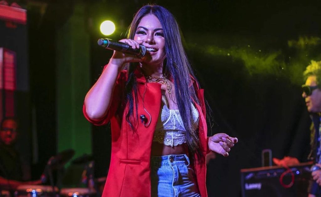 Calcinha Preta relanca musica Paulinha com imagens ineditas da cantora e1647436851774