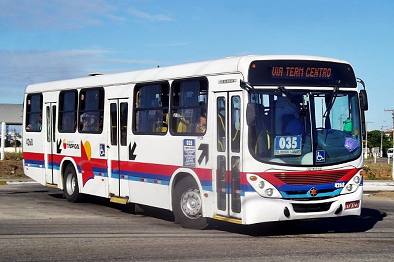 Em seis anos roubos a onibus caem 9614 na Grande Aracaju afirma Setransp
