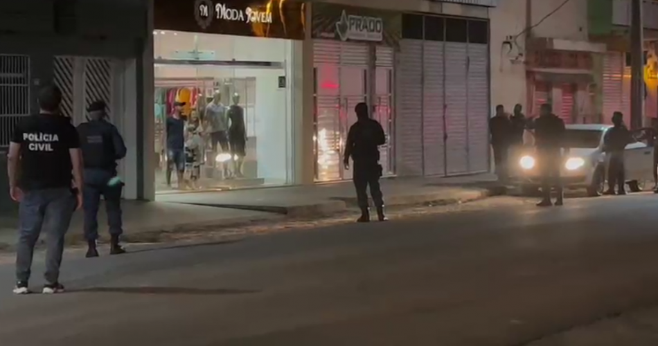 Empresaria e filho sao feitos refens durante assalto a loja em Itabaiana veja