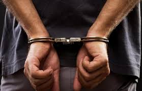 Homem e preso suspeito de tentar estuprar propria filha em motel de Aracaju