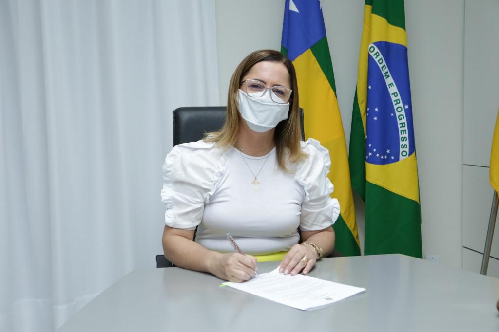 Katarina Feitoza sobre Edvaldo e Mitidieri Meu preferido e quem o grupo de Belivaldo escolher