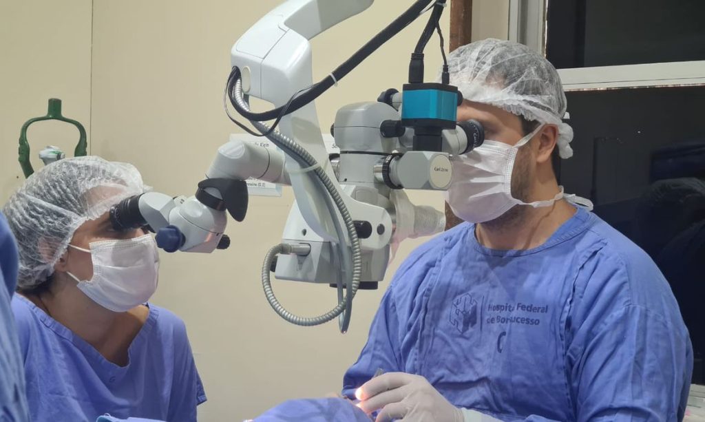 Morre homem que recebeu primeiro transplante de coracao de porco