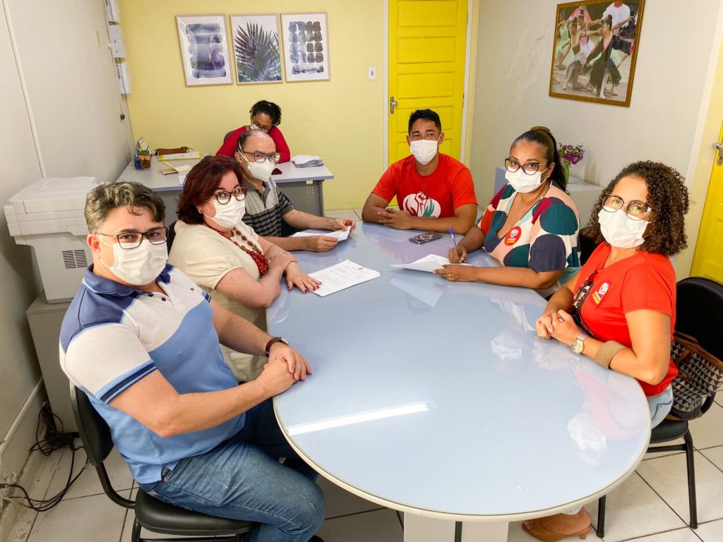 Prefeitura de Socorro define pagamento de reajuste salarial dos professores da educacao municipal