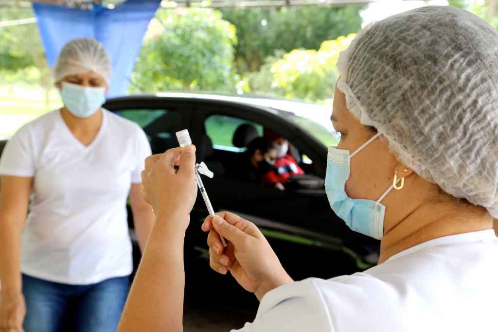 Aracaju disponibiliza mais dois pontos de vacina para 2a dose da AstraZeneca