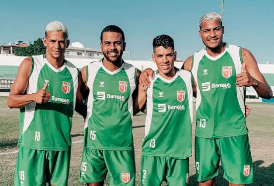Lagarto anuncia contratacao de quatro jogadores do Falcon