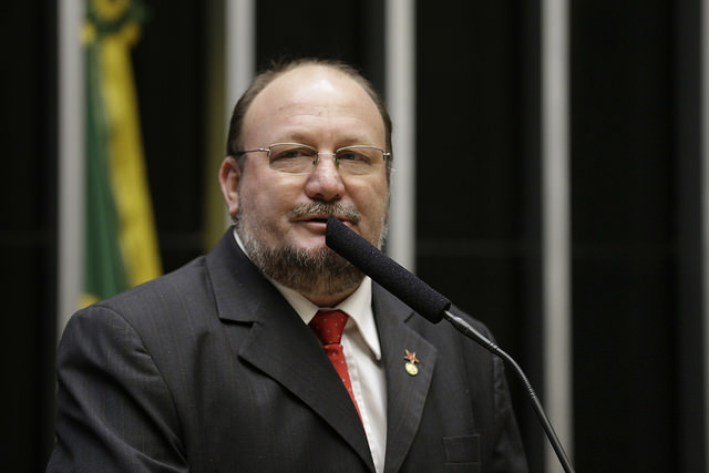 Se enquadra perfeitamente diz Joao Daniel sobre indicacao de Alckmin para vice de Lula