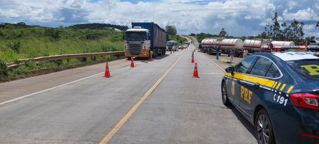 A informacao foi divulgada pela Policia Rodoviaria Federal PRF.