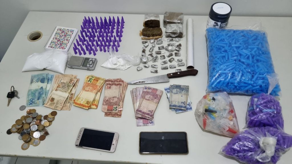 Casal e preso por trafico de drogas em Campo do Brito
