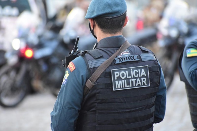 Cerca de 100 pinos de cocaina sao apreendidos e quatro suspeitos sao presos em Lagarto