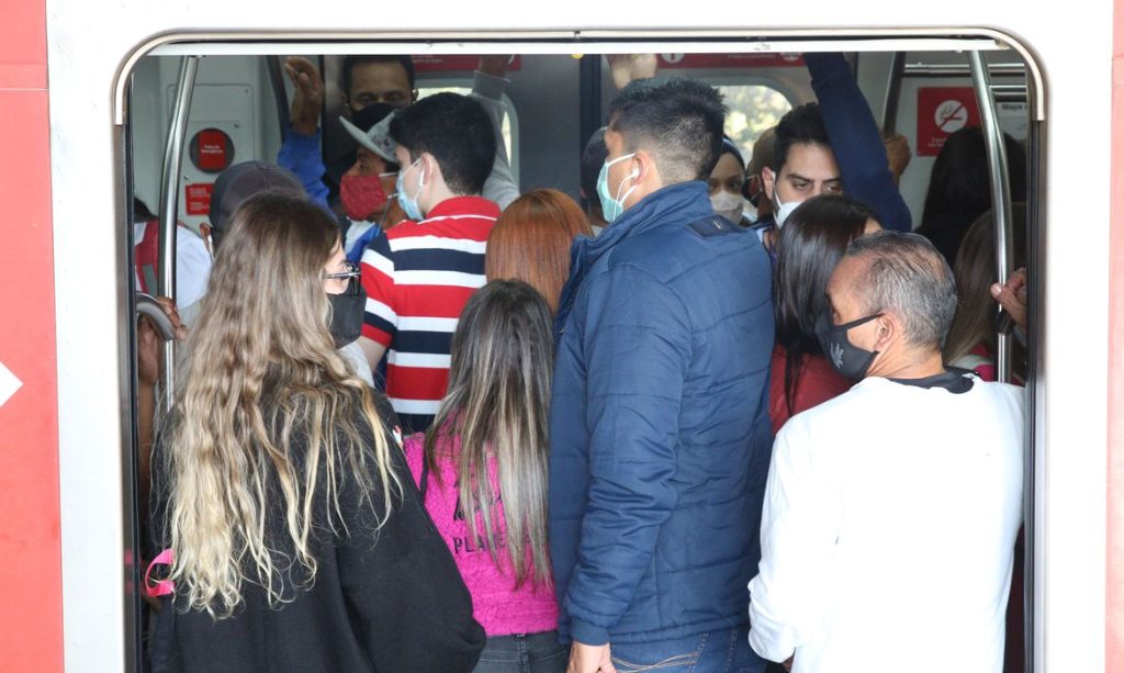 Covid 19 Brasil tem 15.194 novos casos e 87 mortes