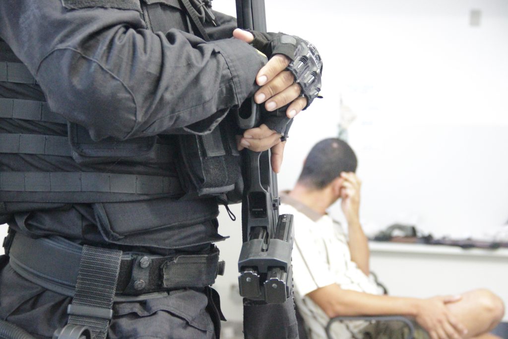 Homem e preso por estupro de crianca de dez anos em Pirambu