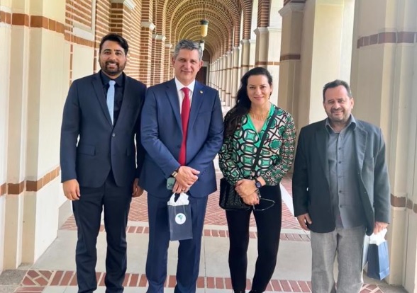 Rogerio discute possibilidade de intercambio para estudantes sergipanos com professores de universidade dos EUA