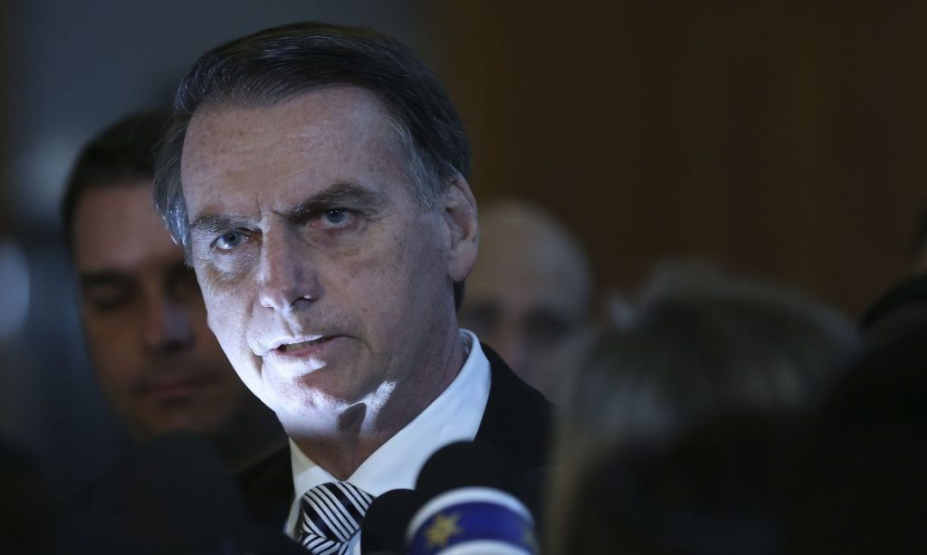 Vou me inteirar com a PRF diz Bolsonaro sobre caso em Umbauba