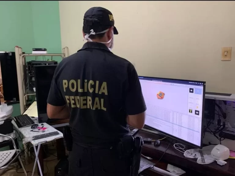 Polícia Federal prende suspeito com material de pornografia infanto-juvenil em Sergipe