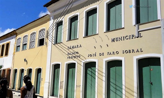 Adriano Carvalho e eleito presidente da Camara de Laranjeiras