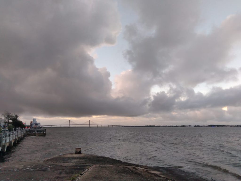 Com chegada do inverno Sergipe segue com tempo chuvoso e ventos fortes