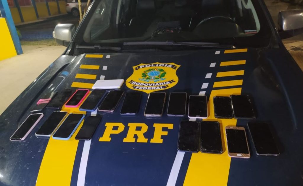 Grupo suspeito de furtar celulares durante festa em Itabaiana e preso pela PRF